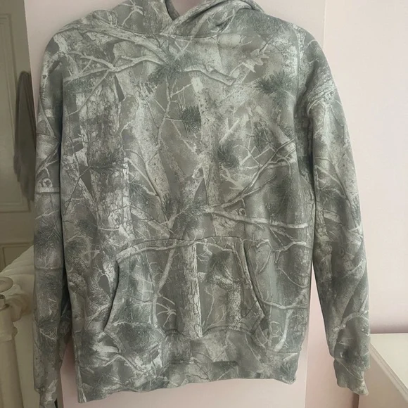 Camouflage Hoodie - Picture 3 of 5